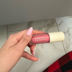 Summer Fridays
Dream Lip Oil for Moisturizing Sheer Coverage